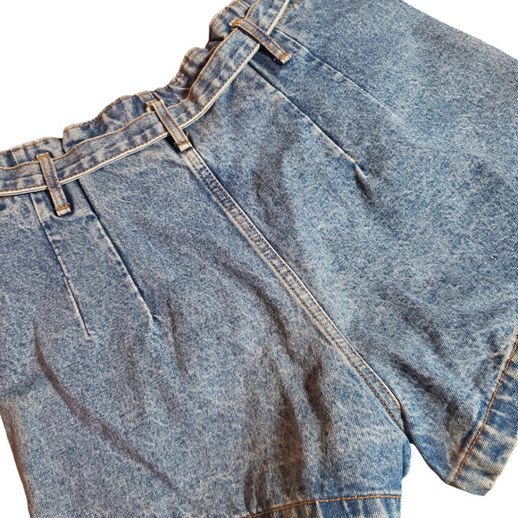 Abercrombie & Fitch Natural Rise Short Women's Size 29 / 8 Button Fly with Belt - Picture 10 of 15